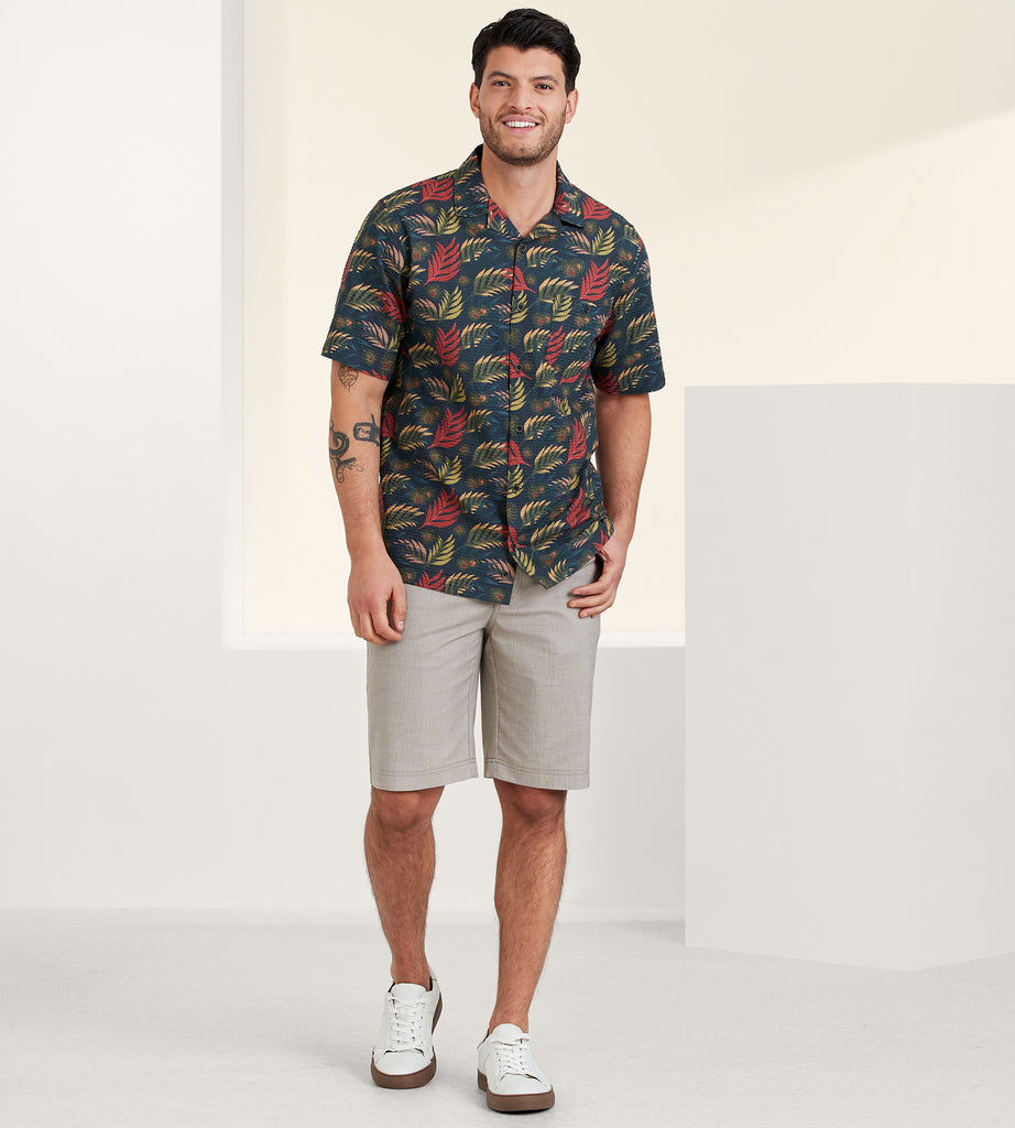 Modern Fit Printed Short Sleeve Resort Sport Shirt