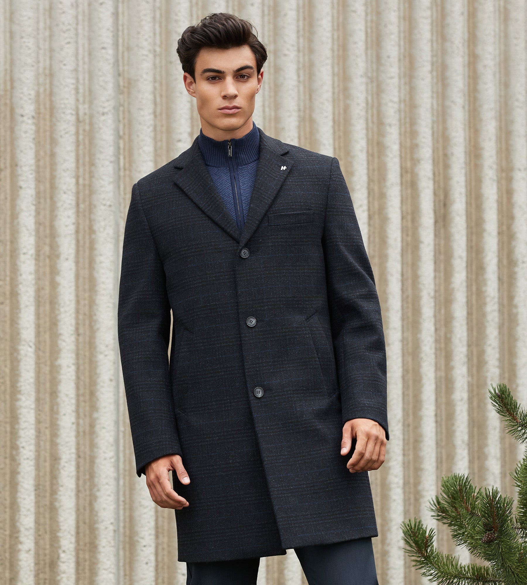 Modern Fit Water-Resistant Long Wool Coat – Tip Top