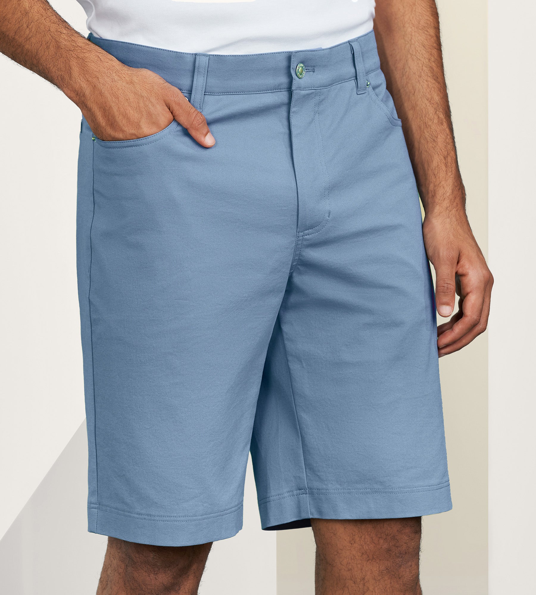Modern Fit 5-Pocket 360° Stretch Shorts – Tip Top